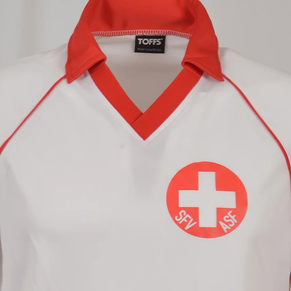 Switzerland 1980 Away Retro Football Shirt